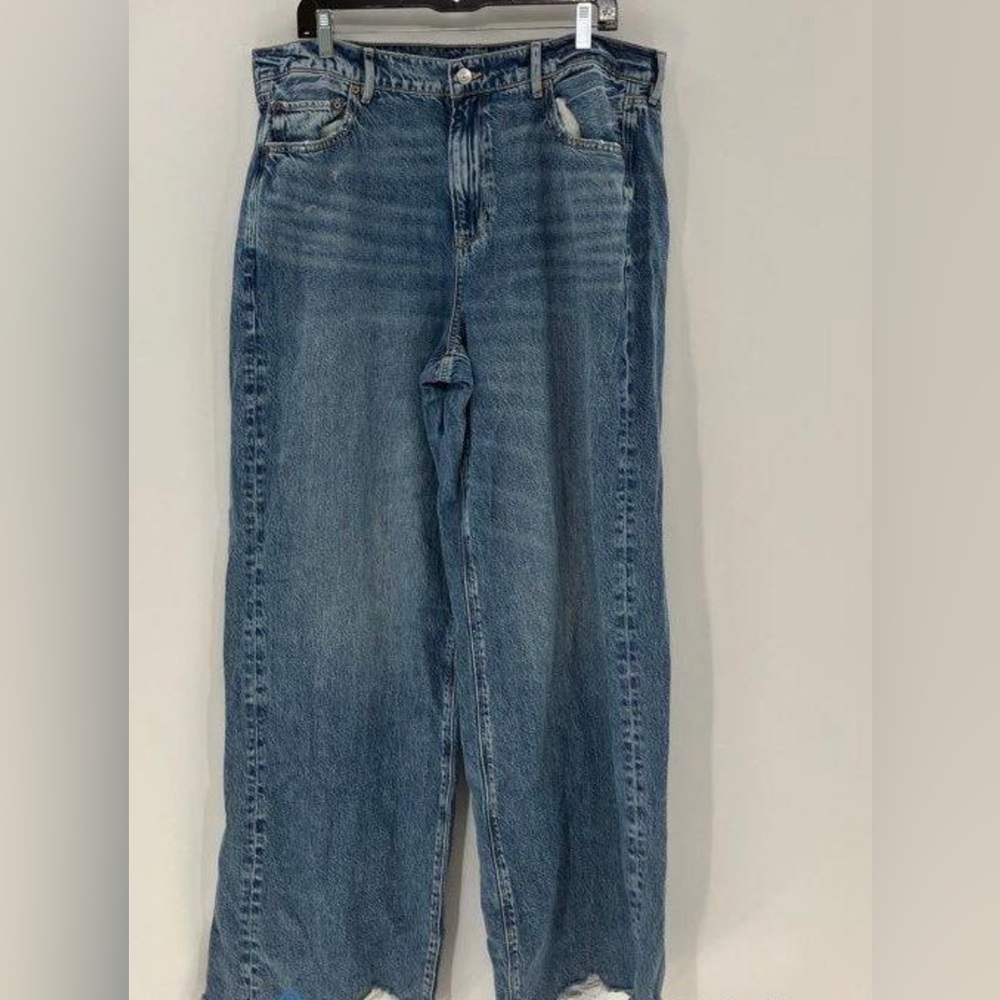 American Eagle NWT Dreamy Drape Super High-rise Baggy Wide Leg Jeans
